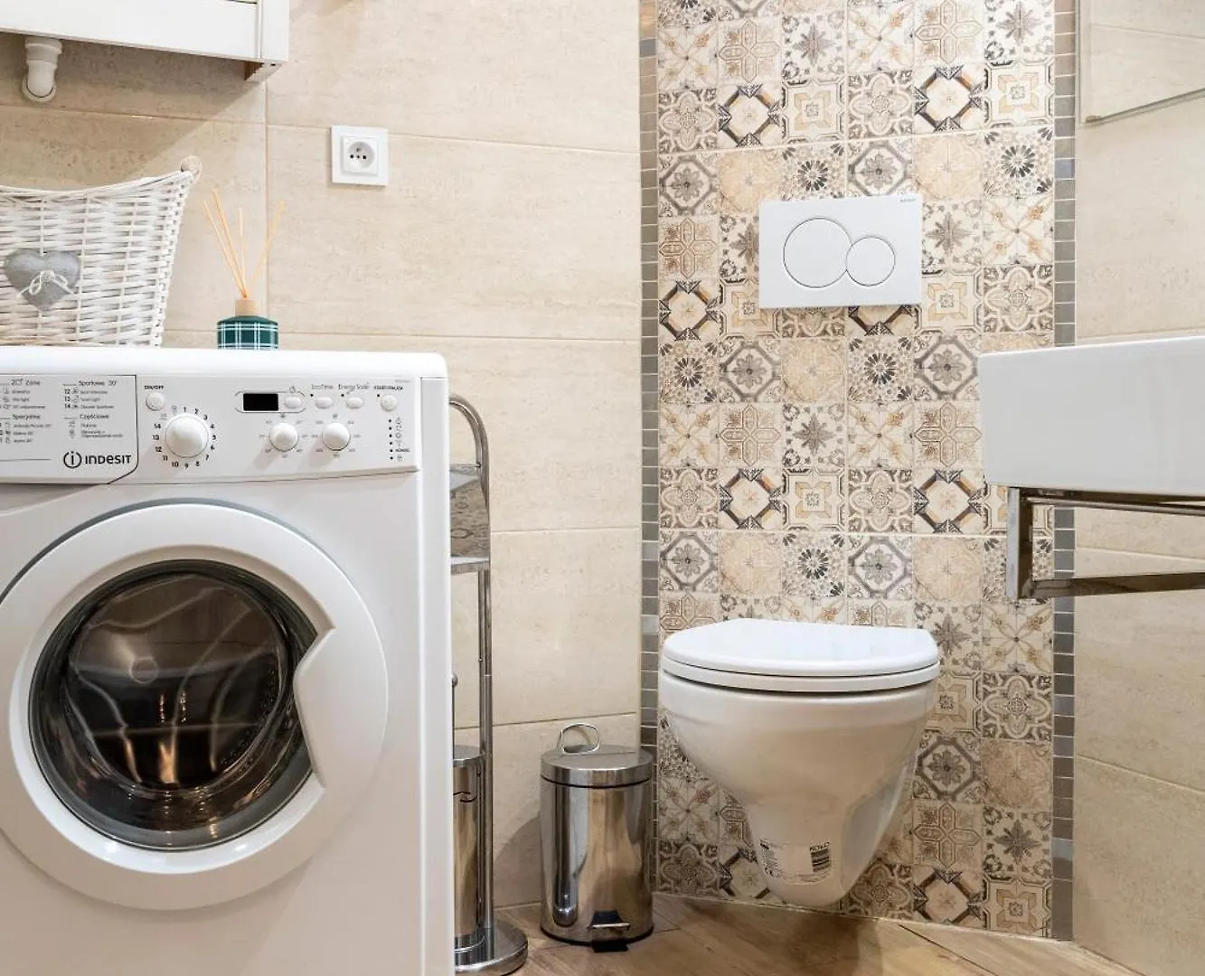 Apartment Grzegorzki Studio - Main Station & Parks Nearby - By Rentujemy Krakow